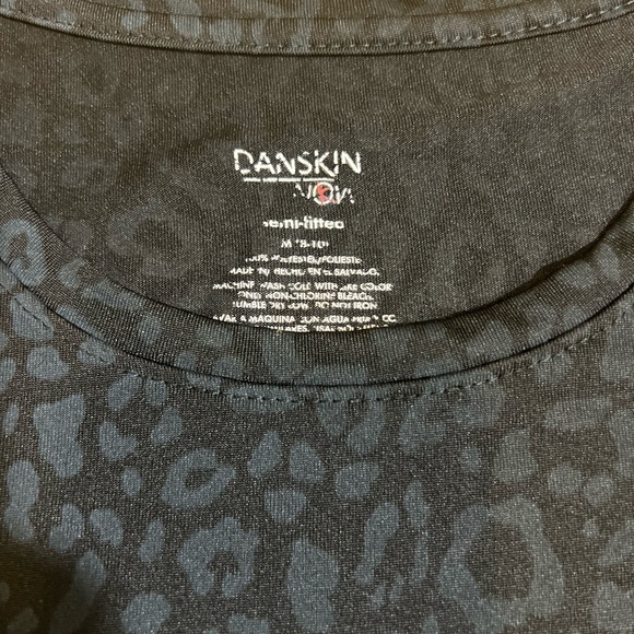 Danskin Leopard Print Activewear Tee - Picture 4 of 4